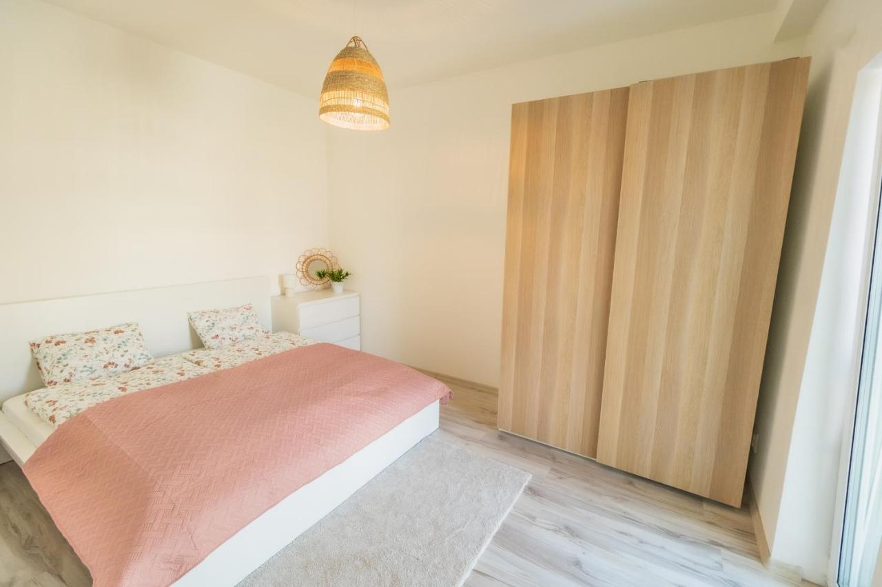 Apartman Liptov 15 Липтовски-Микулаш Экстерьер фото